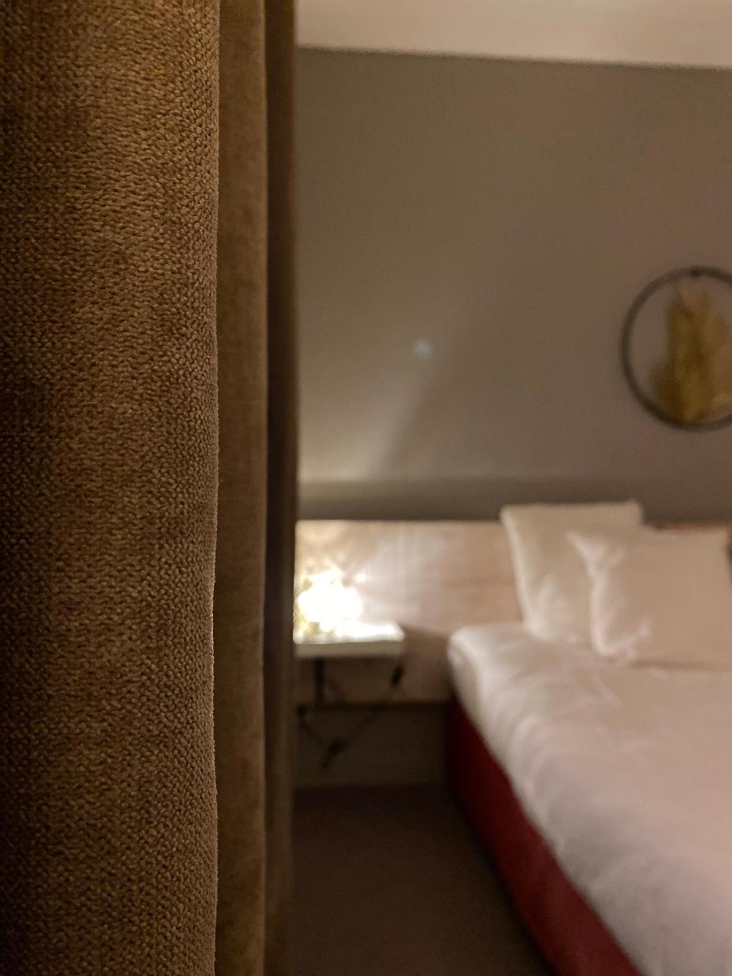 Hotel Logis Médiéval, Montélimar Nord Rochemaure