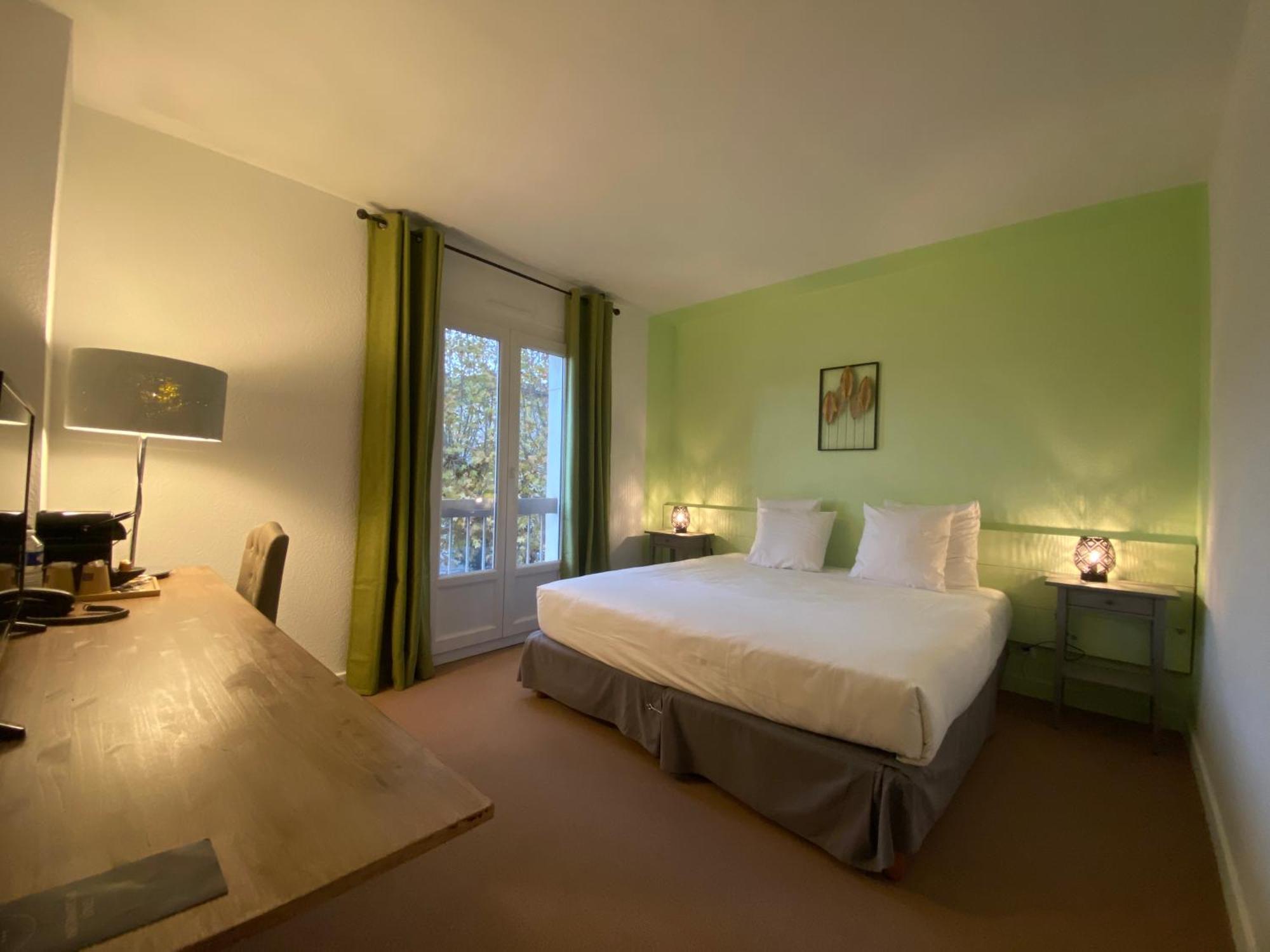 Logis Médiéval, Montélimar Nord 3* Rochemaure