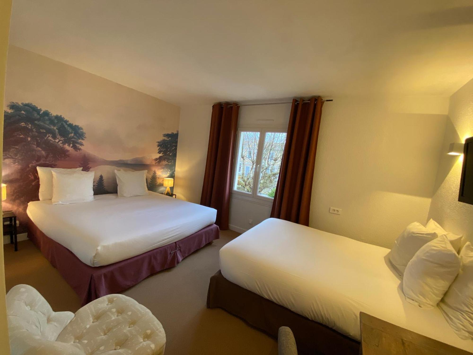 Logis Médiéval, Montélimar Nord Hotel 3*